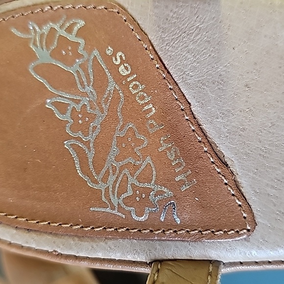 Hush puppies‎ women's sandles. Tan leather.  Clean. 9.5 - Picture 4 of 10